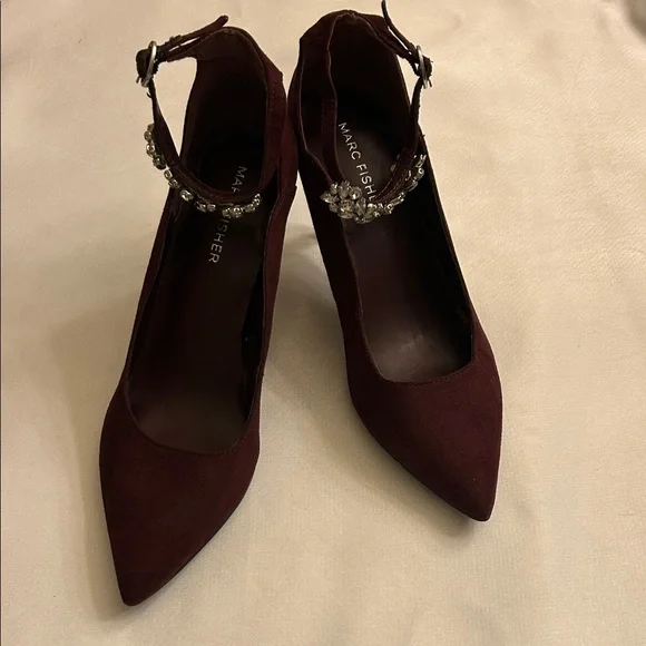 Marc Fisher Burgundy Suede Rhinestone Ankle Strap Heels
Size 6.5 - Picture 4 of 12